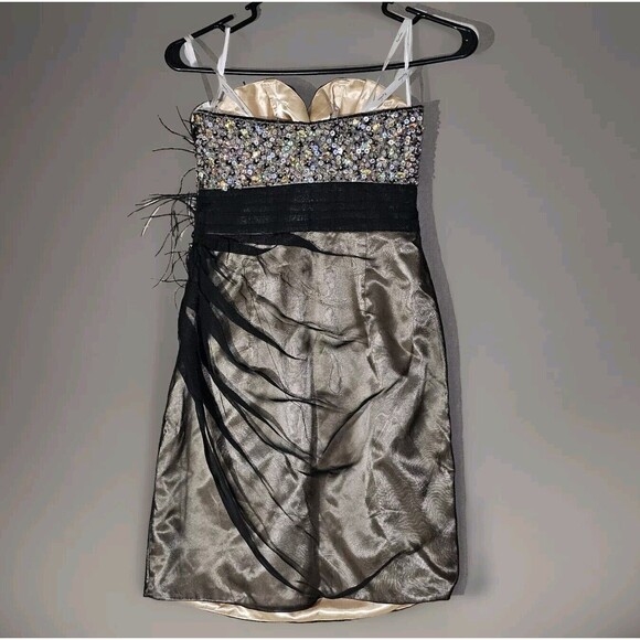 Karishma Glam Butterfly Formal Mini Dress Women's Size 6 Avant Garde Must Have - Picture 9 of 13